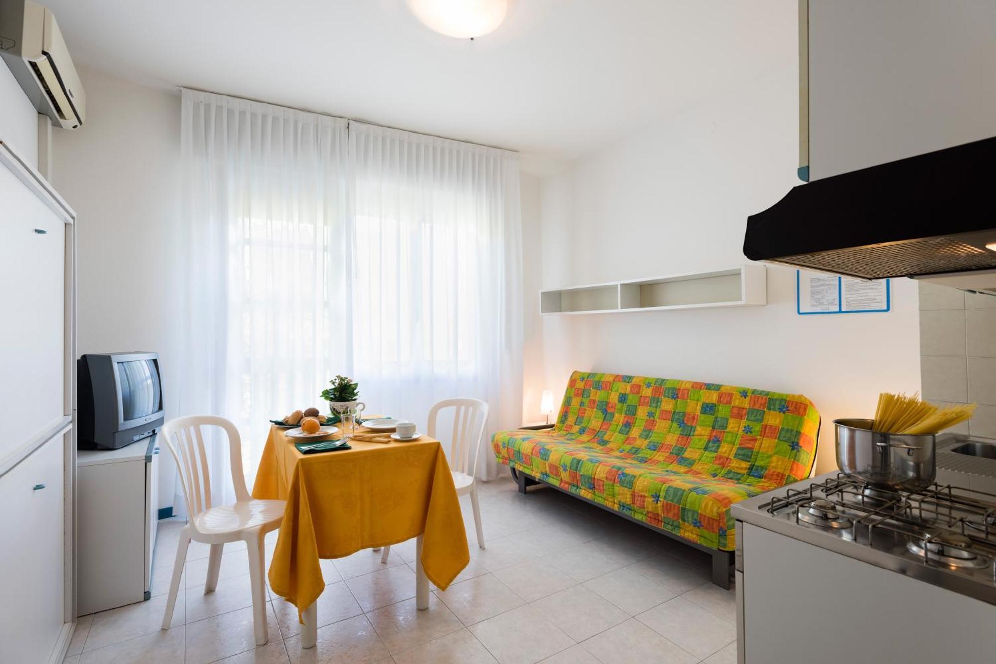 Otel Pineda 2*